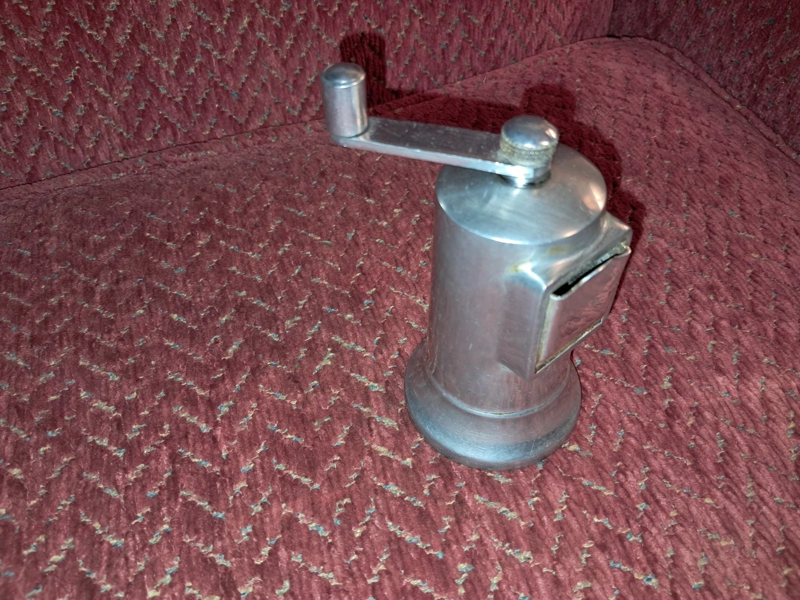 Vintage Perfex Made In France Cast Aluminum Pepper Grinder Mill 4"