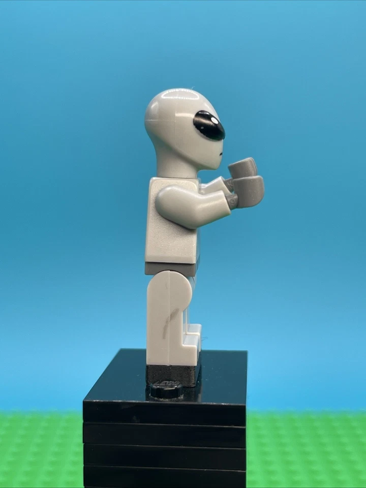 LEGO CMF Serie 6 Minifigura Alienígena Clásica - col081 Foto 4 de 4