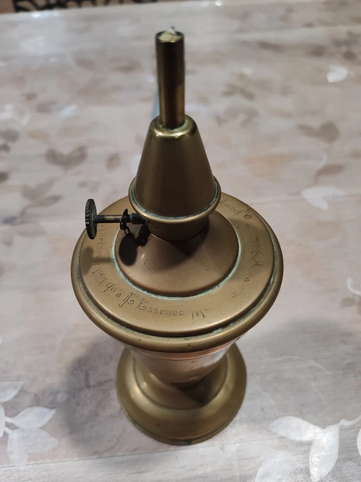 Ancienne LAMPE PIGEON, ANCIEN  MODELE ,  LAITON  A Saisir  - Photo 2/4