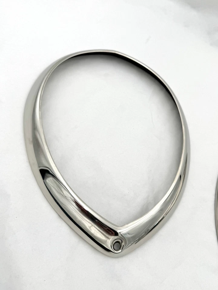 Biseles de faros para turismos Ford 1937, 1938 y 1939 (estándar). Foto 2 de 3