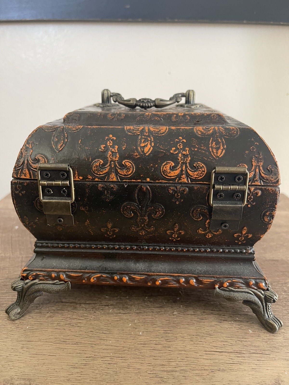 Coushatta Jewelry Trinket Box Clock Quartz Broken Latch See All