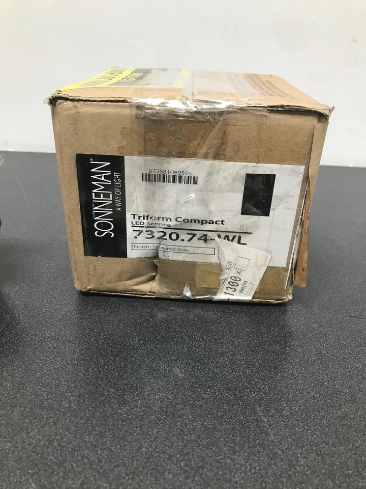 Aplique de pared exterior LED compacto Sonneman - compatible con ADA Foto 3 de 3