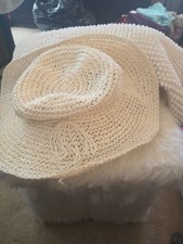 CREAM  WHITE ULTRA WIDE BRIM STRAW FLOPPY HAT