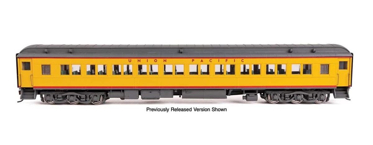 Union Pacific Railroad Pullman Yellow HO Model Railroad Passenger