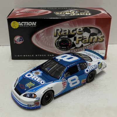 Dale Earnhardt Jr 2006 Oreo / Ritz Color Chrome 1/24 Action NASCAR