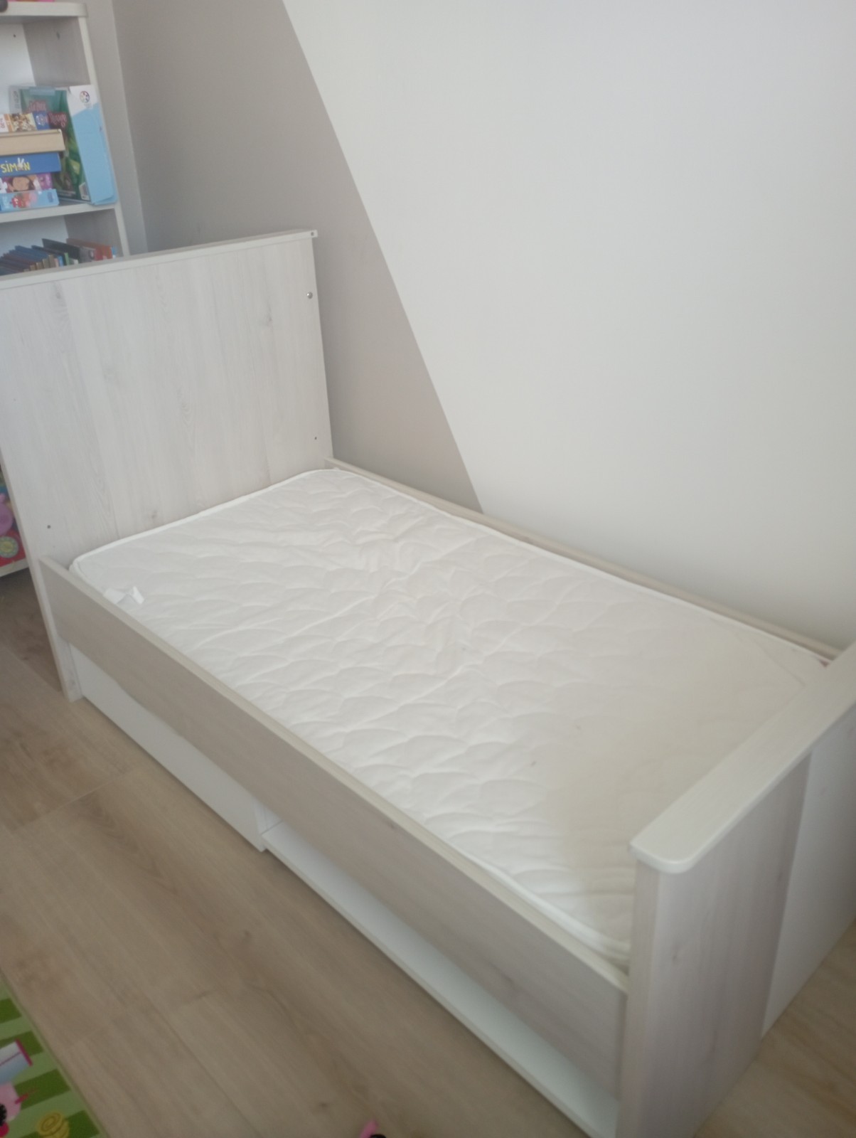 Lit enfant gigogne 90x190 cm beige comprenant deux couchages indépendants
