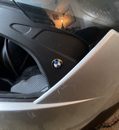 BMW MOTORRAD 5 Front Flip Helmet Size 52/53 Silver Comms System Good Condition - Picture 5 of 12