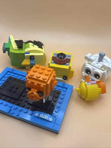LEGO BRICKHEADZ Animal Lot Goldfish (40442) Parrot 40443