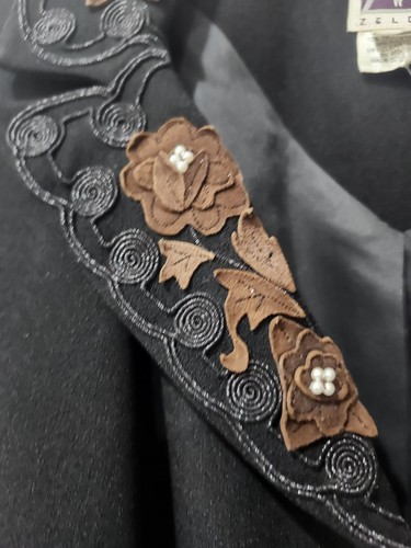 Vintage Zelda Women’s Jacket, Sz 6, Black And Brown, Floral Embroidery - Picture 6 of 9