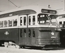 Toronto Transit Commission TTC #4509 Wychwood Earlscourt Streetcar Trolley Photo