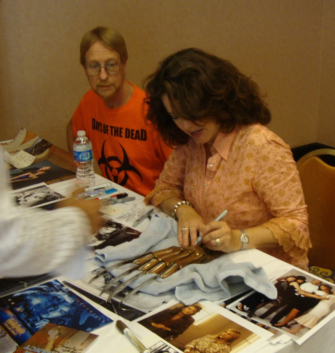 Heather Langenkamp Bath Scene