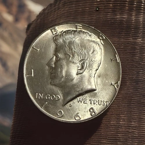 Uncirculated 1968-D  Mint 40% Silver Kennedy Half Dollar #SHD 1968-D #2