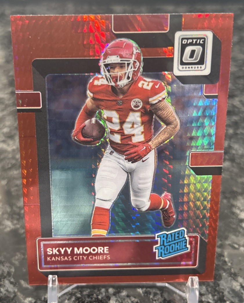 2022 Panini Donruss Optic - Rated Rookie Skyy Moore #224 Red Hyper Prizm (RC)