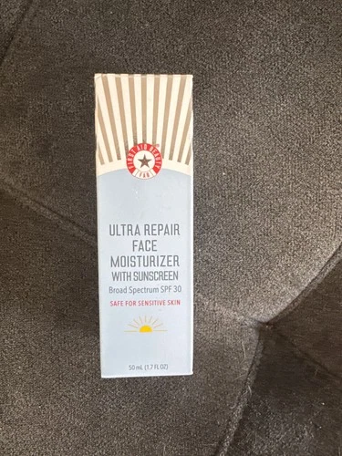 First Aid Beauty Ultra Repair Face Moisturizer SPF 30 50ml New