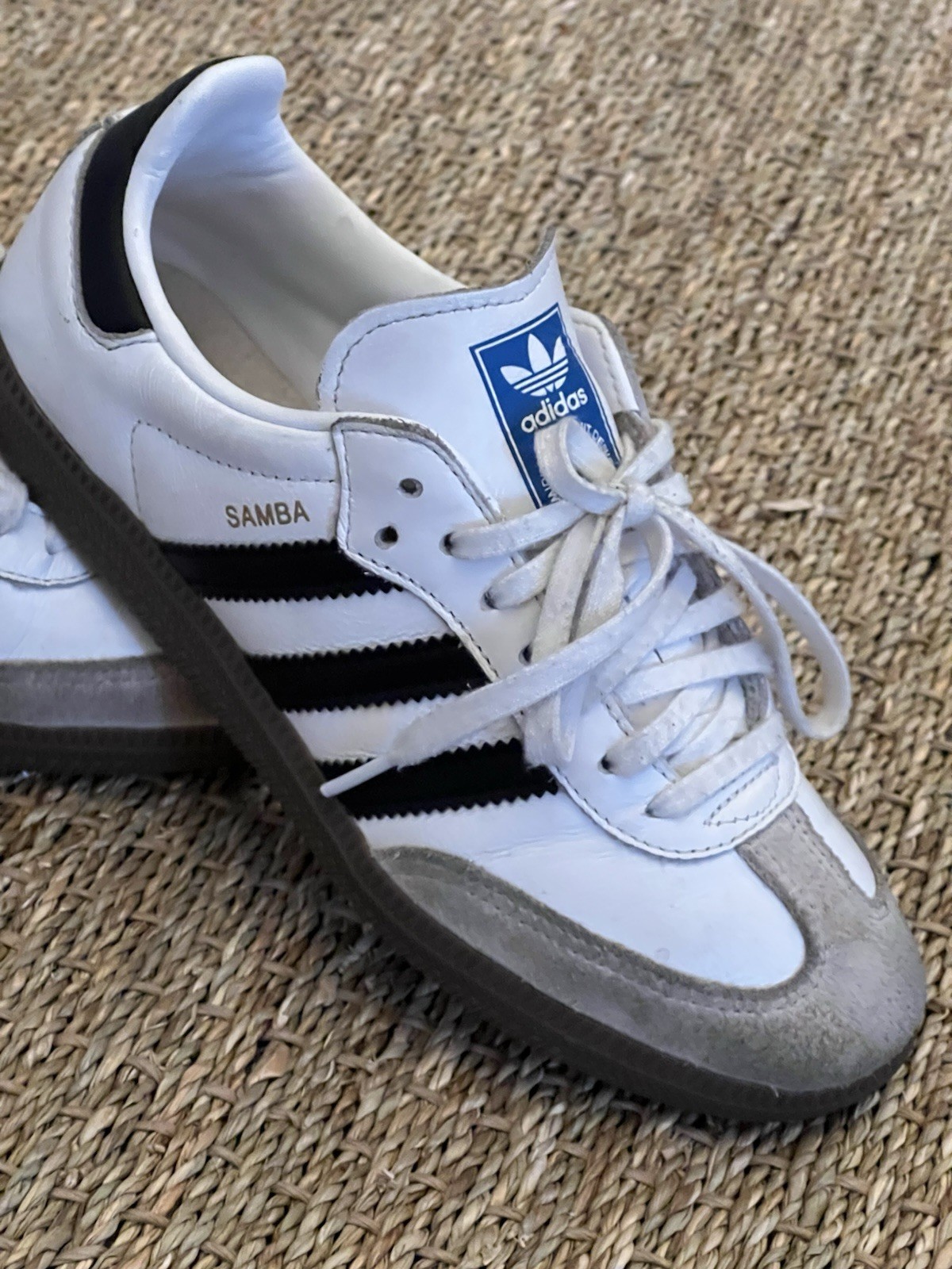 Adidas Shoes Womens  White Leather Samba OG 3 Stripes Gum Sole Sneakers Sz 5