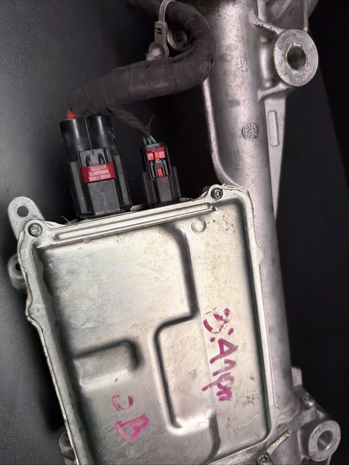 21 FORD MUSTANG SHELBY GT500 POWER STEERING GEAR RACK AND PINION LR3V-3D070-AD - Image 3 of 4