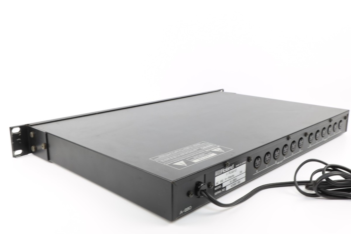 Roland A-880 8 In/8 Out Midi Patcher Mixer 8In/8Out MIDI Interface