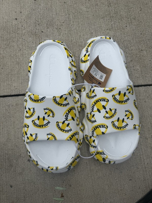 CHAMPION MELOSO SQUISH SMILEY FACE MEN'S SLIDES SHOES SIZE 13 NEW