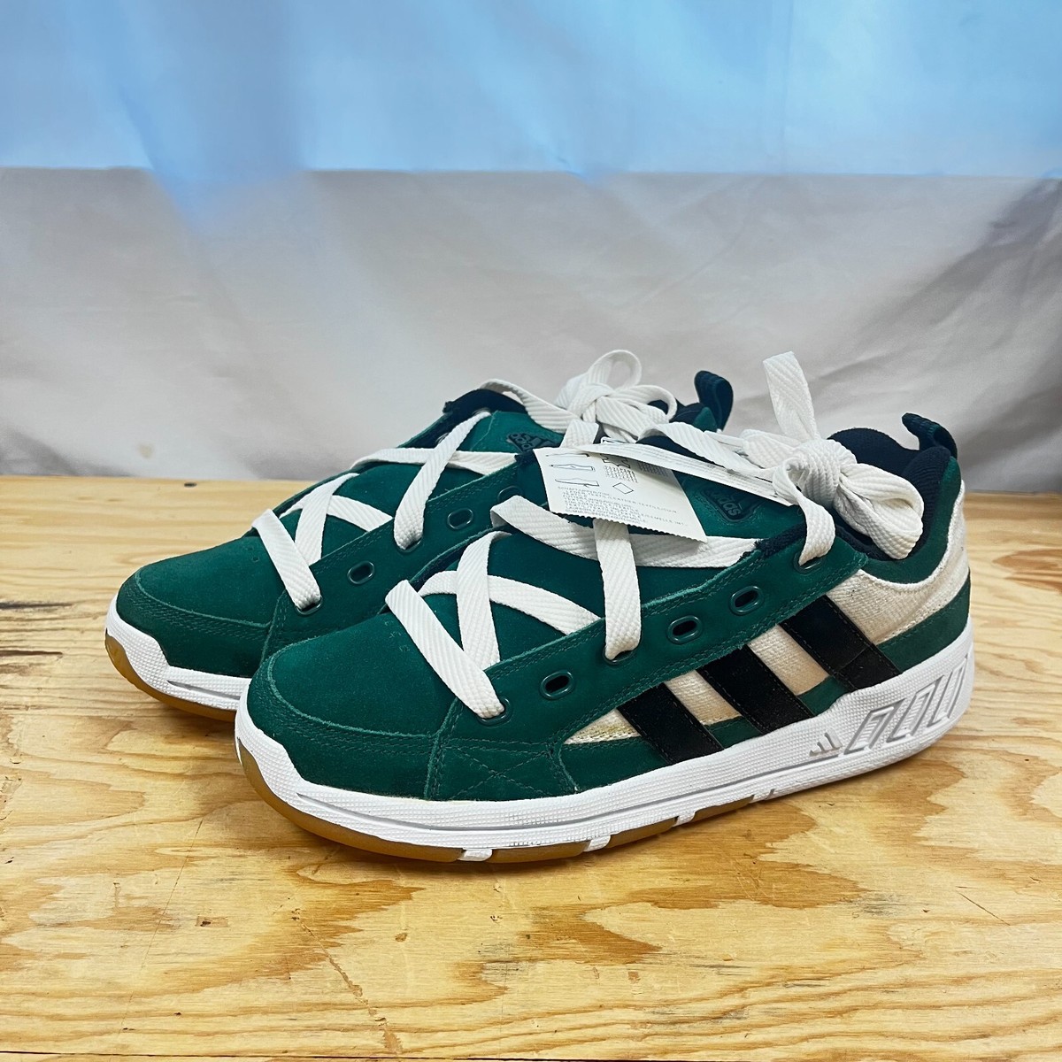 Vintage Adidas New Lawsuit Shoes Mens US 6 Green 1990s Vintage Adidas New Lawsuit Shoes Mens US 6 Green 1990s