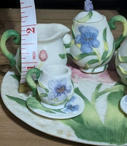 Vintage Miniature Iris Flower Teaset Collection - Picture 2 of 8