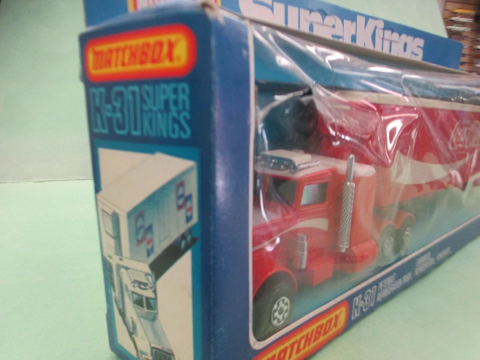 MATCHBOX SUPERKINGS K-31 PETERBILT REFRIDGERATION TRUCK 'COCA-COLA' - Image 3 of 4