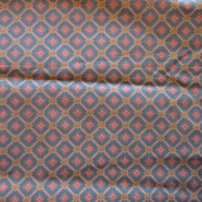 VTG Cranston Brown Dark Green Medallion Wallpaper STyle Cotton Fabric 35''x42''