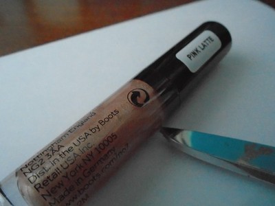 Boots No 7 High Shine Lipgloss 4,5 ml - Pink Latte