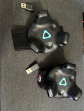 (2) HTC Vive Trackers 2.0 Includes Dongles, S...