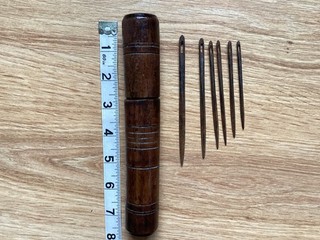 Antique Sailor's Sail Maker's Treen Needle Case 6x Needles