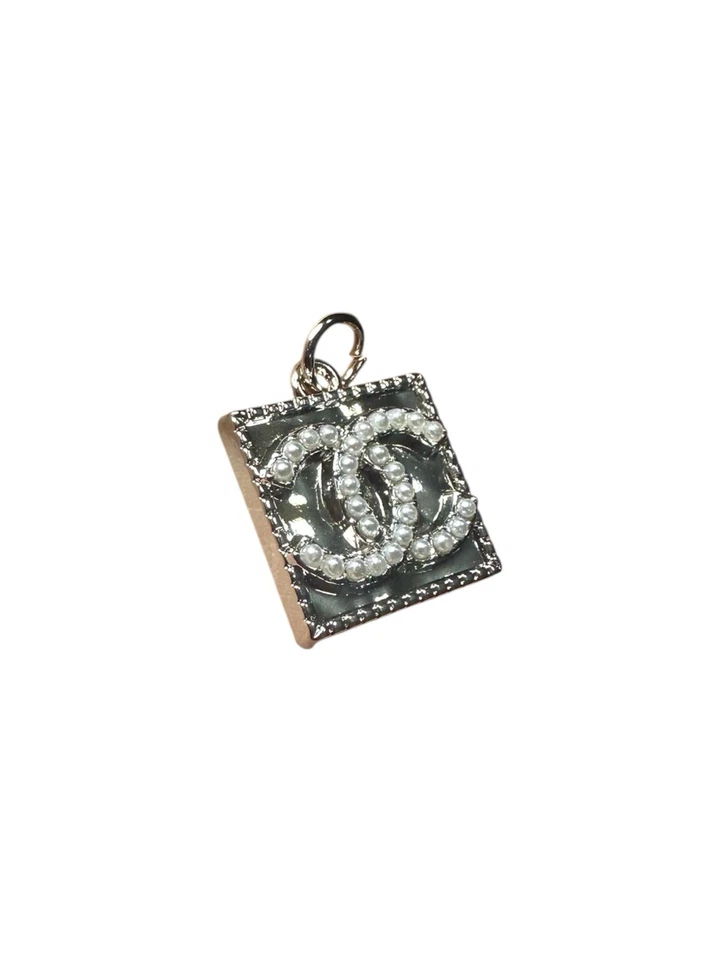 Chanel Silver Square Zipper Pull Charm with Black White Faux Pearl Logo - Image 4 of 4