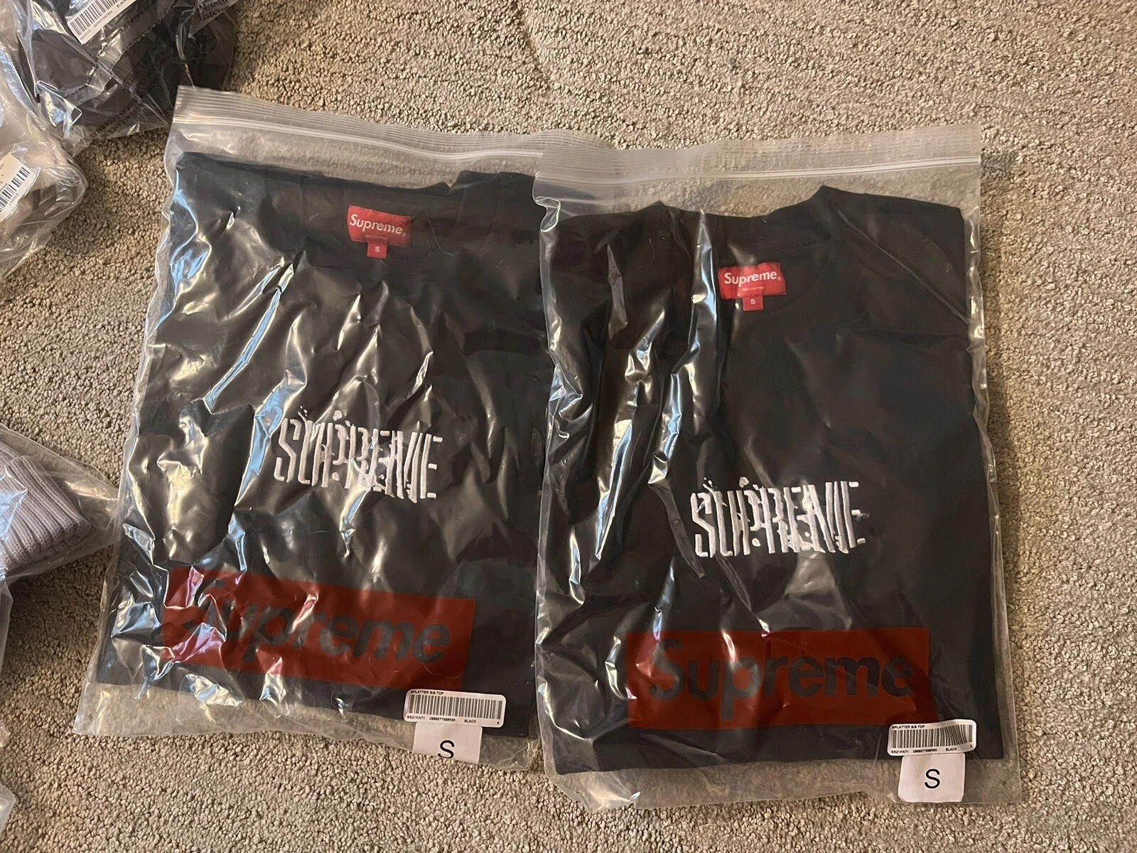Haut S/S authentique Supreme S/S noir taille PETIT SS21 100 % authentique NEUF