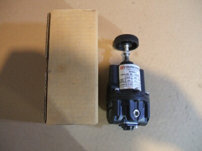 FAIRCHILD 10233E PRESSURE REGULATOR
