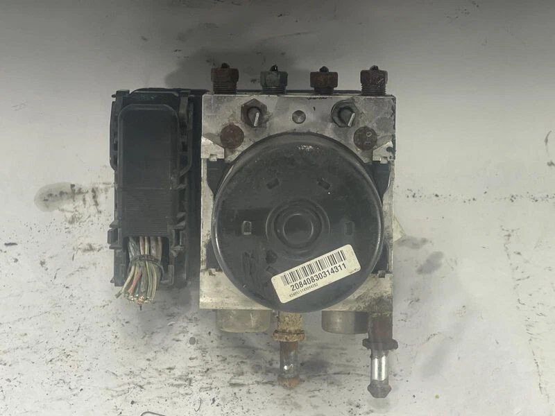 2011 Chrysler Town & Country ABS Anti-Lock Brake Control Pump Assembly OEM - Imagem 4 de 4