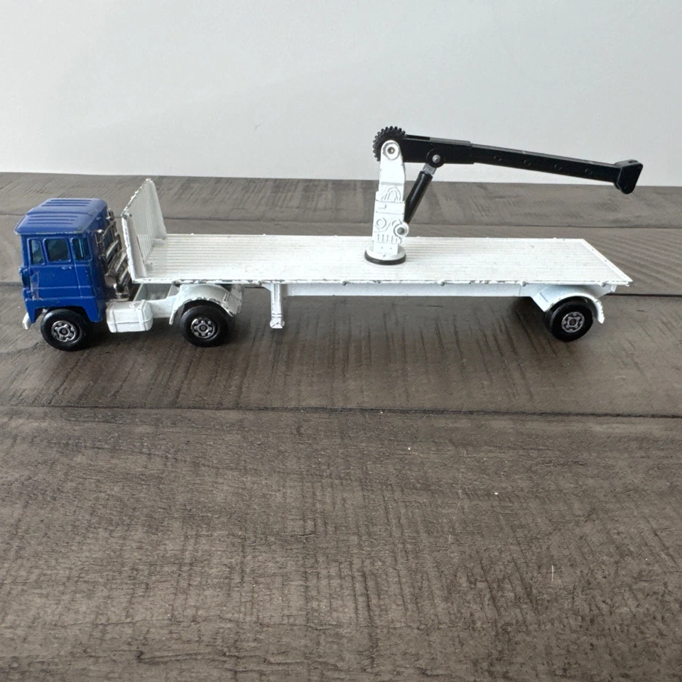 DE COLECCIÓN LESNEY MATCHBOX SUPER KINGS K33 TRACTOR ESTAMMELL Y PLATAFORMA CON POLIPASTO INGLATERRA Foto 3 de 4