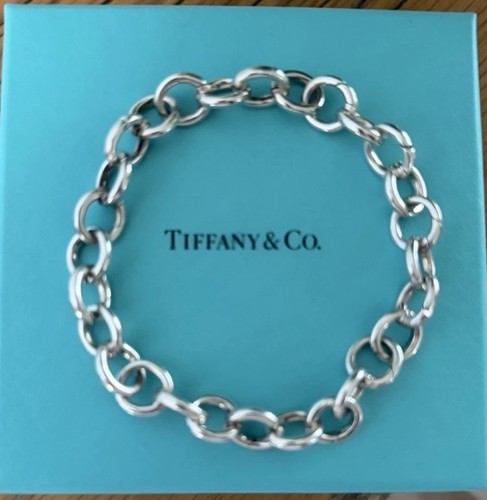 Tiffany & Co Italy Sterling Silver Round Circle Clasping Link 9” Charm Bracelet - Picture 1 of 8