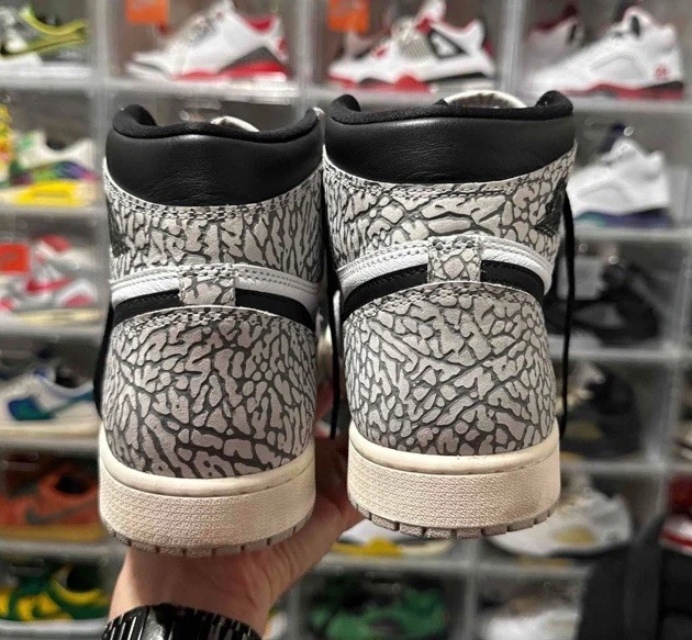 Air Jordan 1 Retro High OG White Cement Sneakers Size 10.5 - Image 4 of 4