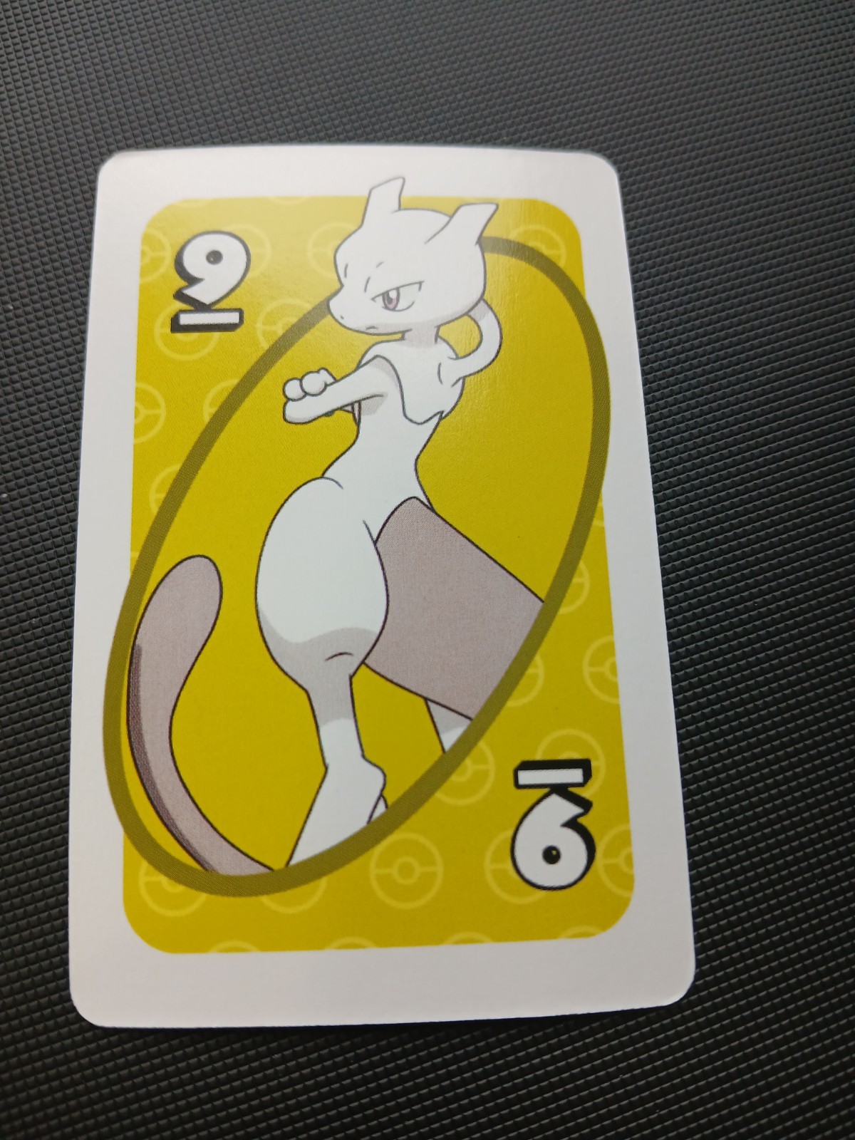 Mattel Pokemon Asia Uno Card - Mewtwo 9 - Yellow