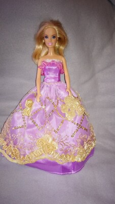Barbie Kleid Prinzessin Ballkleid Brautkleid Lila Gold Pailletten Puppenkleid 47