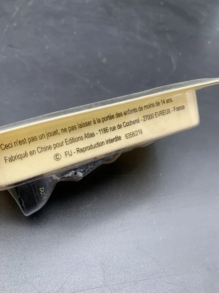 Figurine En Plomb ? «Duchesse de Bourgogne" Collection Souvenir - Neuf Atlas - Изображение 4 из 4