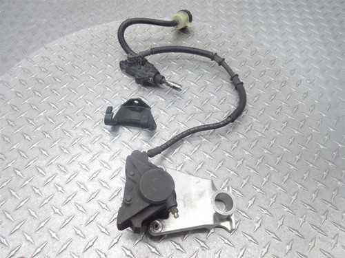 Lote de línea de soporte de pinza de cilindro maestro de freno trasero Yamaha YZFR1 R1 2000 00-01 - Imagen 3 de 9