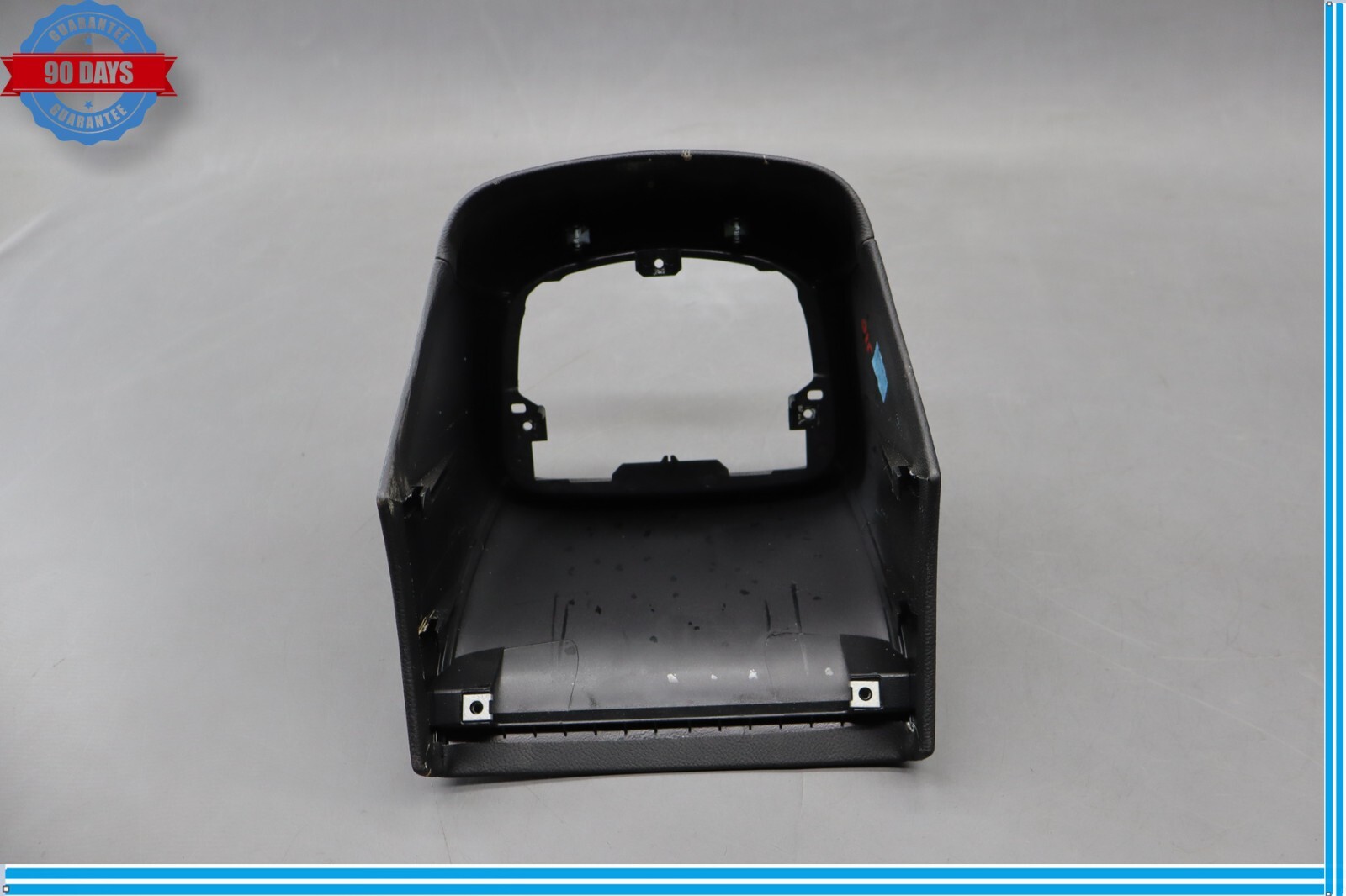Maserati Ghibli 2014-2019 Center console trim panel P/N 670066186