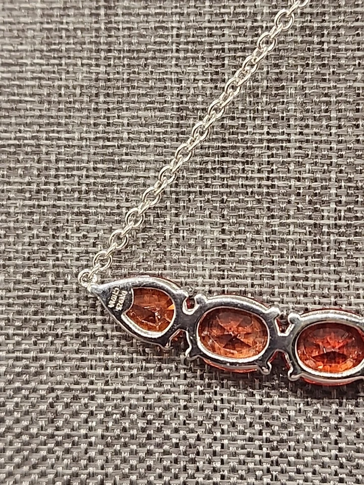 Collar Sunset Orange Lab Created Zafiro 18" en plata rodiada .925 Foto 3 de 4