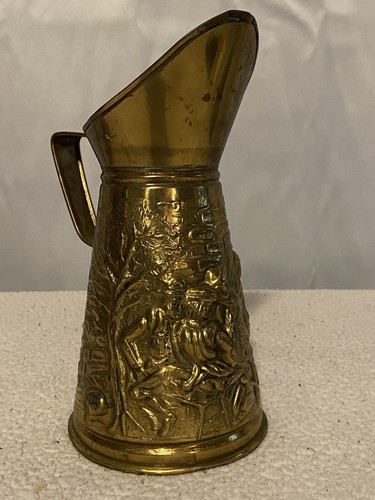 Taza/jarra/jarra vintage, antigua, de aspecto fresco de latón, en relieve/tankard - Imagen 1 de 9