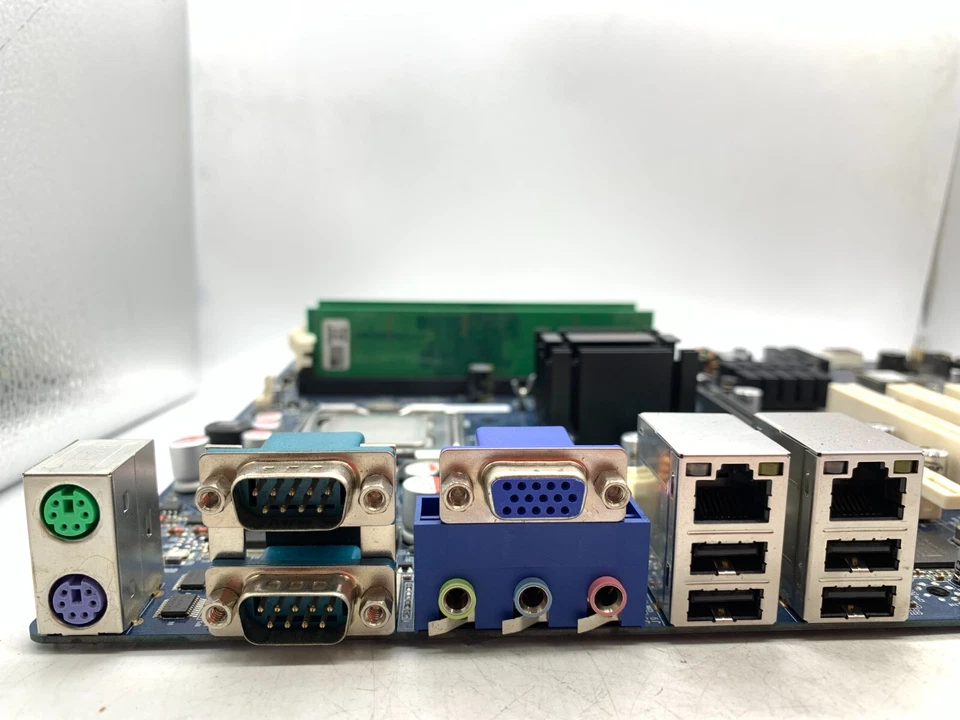 Placa madre Corvalent Phoenix FI-P45AX LGA775 2 GB DDR Intel Pentium 4 3,4 GHz Foto 2 de 4