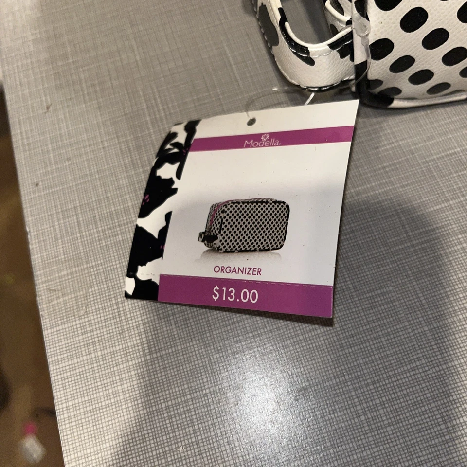 Modella Organizer/ Makeup Bag. New With Tags - Image 2 of 4