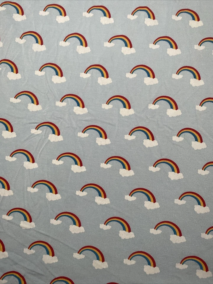 Manta de bebé Kickee azul arco iris elástica jersey tejido rojo borde suave envoltura Foto 4 de 4