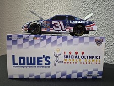 Action 1/24 nascar diecast Mike Skinner 31 Lowe  s 1999 Special Olympics Bank
