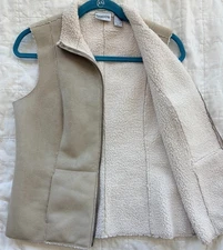 Chico’s Sherpa Lined Faux Suede Vest Front Zipper 2 Front Pockets Size 1 Y2K