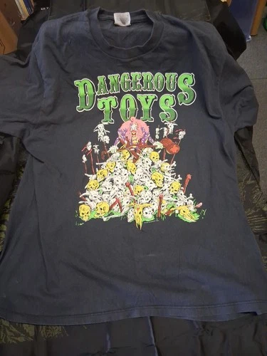 Dangerous Toys Black Hard Rock Concert Tour T-S 1980s vintage concert t-shirt, vintage, size XL, single stitch, B+ condition