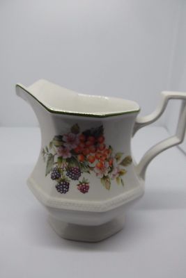 Johnson Brothers frisches Obst Milchkännchen Milchkännchen 0,5 Pints Vintage britisch